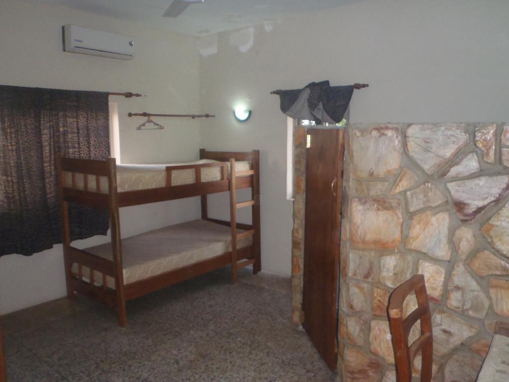 The Sleepy Hippo Hotel Accra Luaran gambar