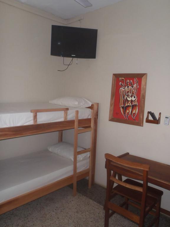 The Sleepy Hippo Hotel Accra Luaran gambar