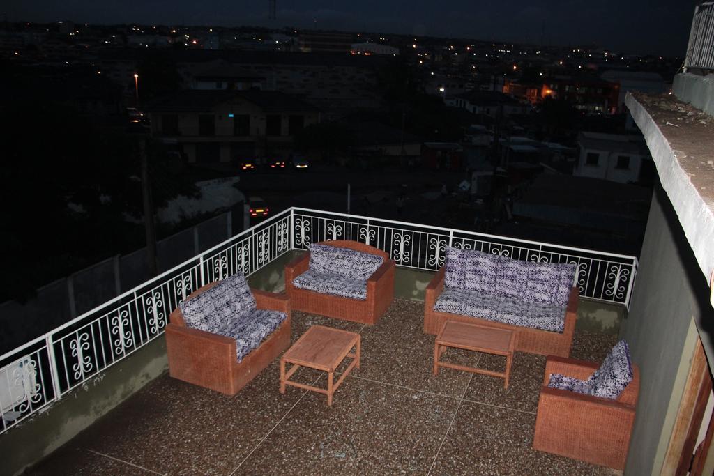 The Sleepy Hippo Hotel Accra Luaran gambar