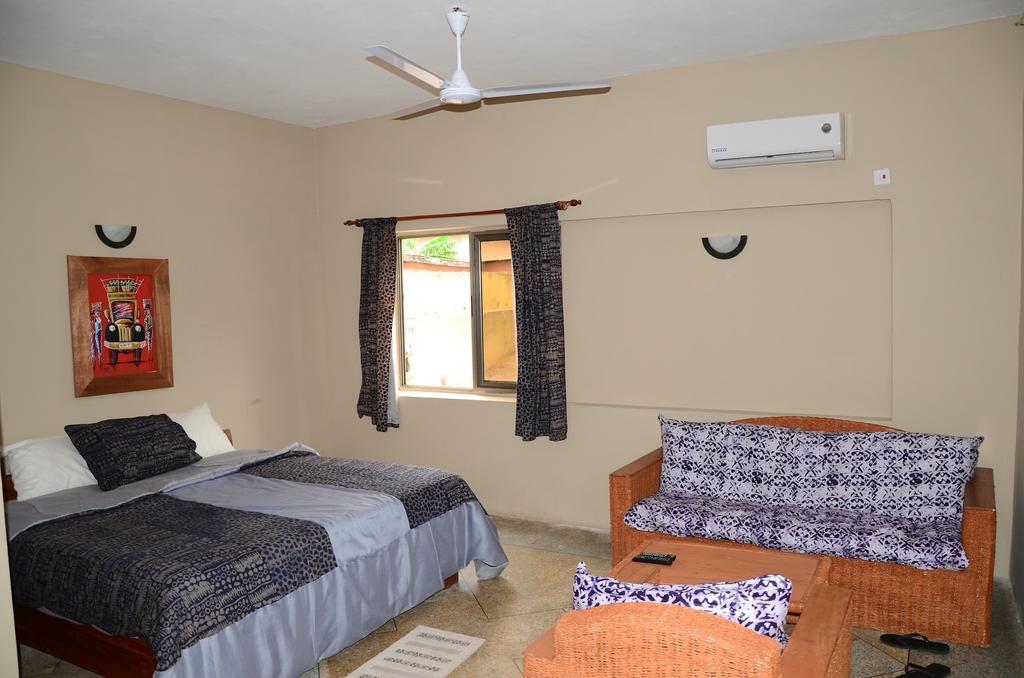 The Sleepy Hippo Hotel Accra Bilik gambar